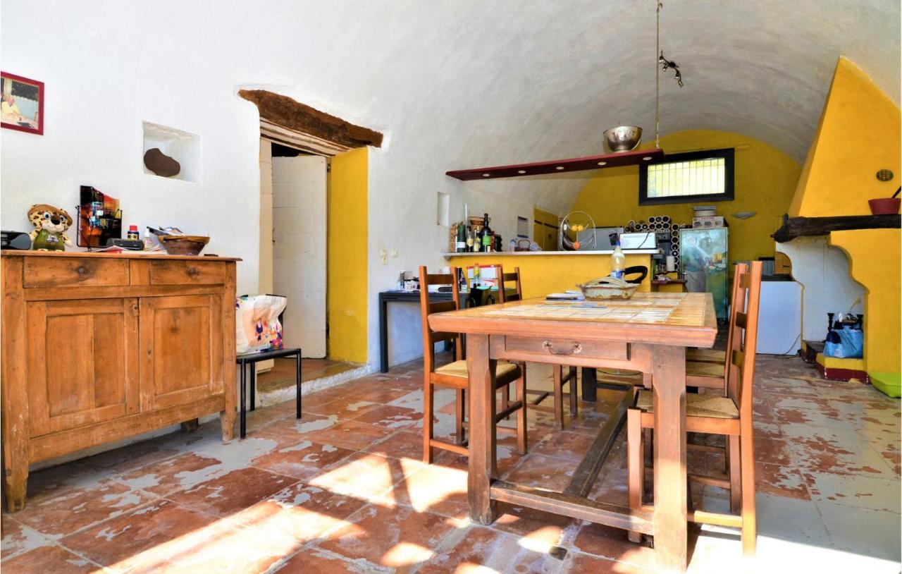 Stunning Home In St-Hippolyte-Du-Fort With Wifi Сен-Иполит-дю-Фор Екстериор снимка